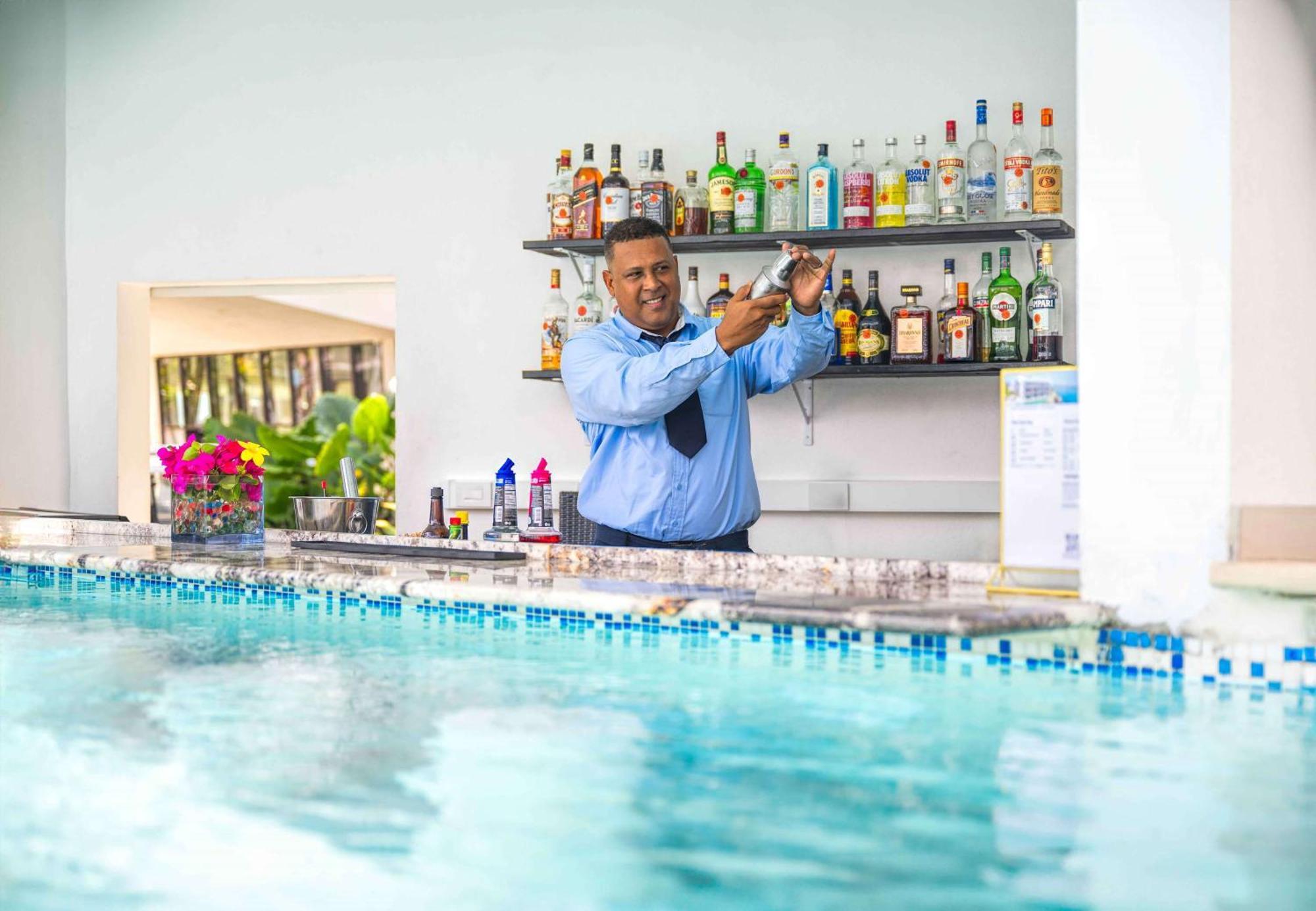 Sonesta Ocean Point Resort (Adults Only) Maho Екстер'єр фото