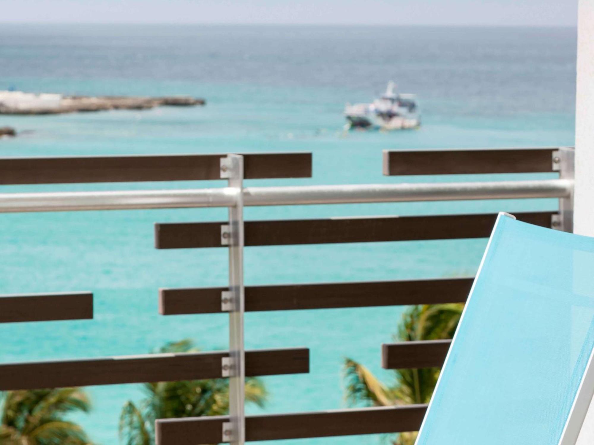 Sonesta Ocean Point Resort (Adults Only) Maho Екстер'єр фото